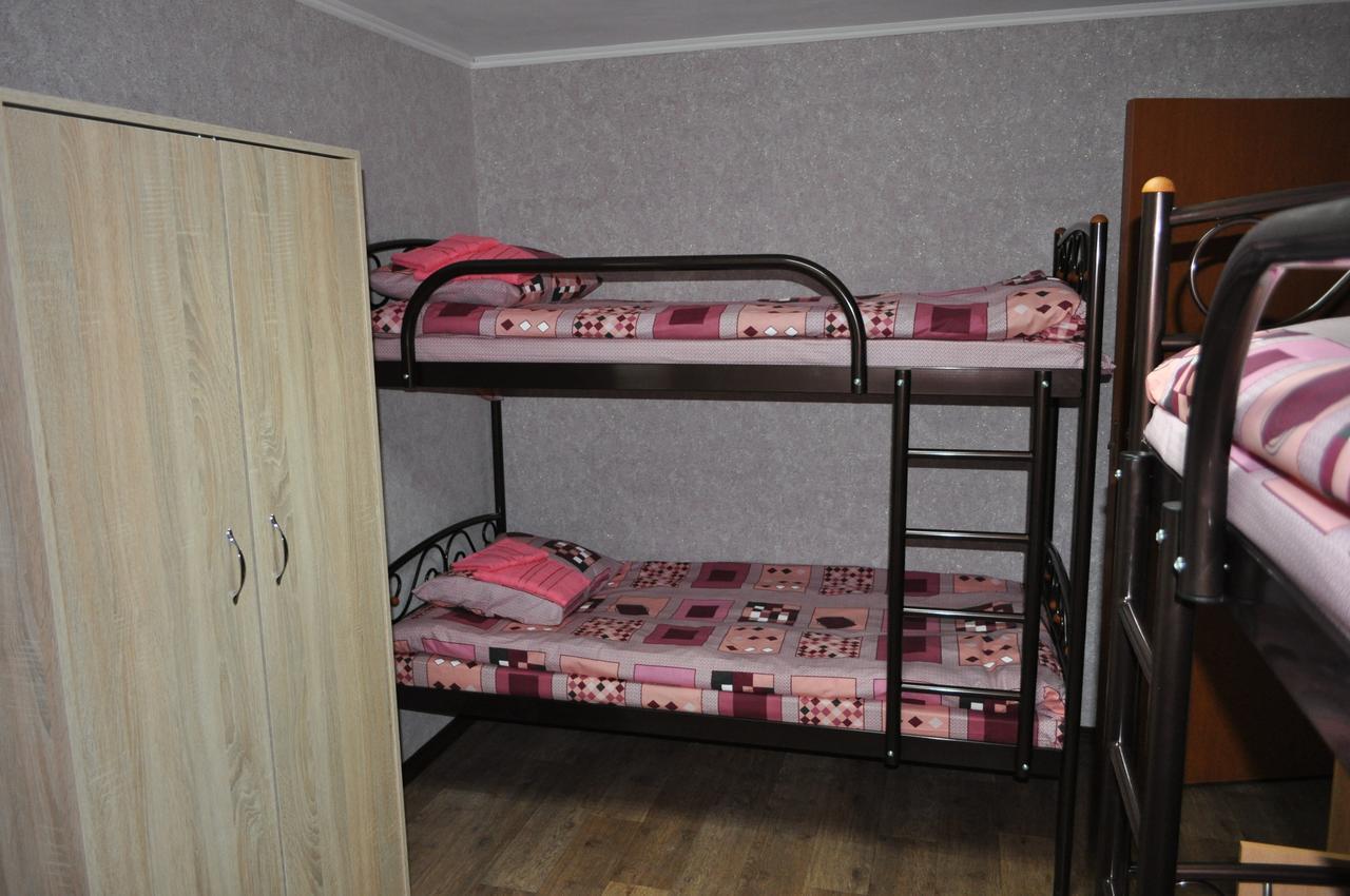 كريمنشوك Hostel Bayit المظهر الخارجي الصورة