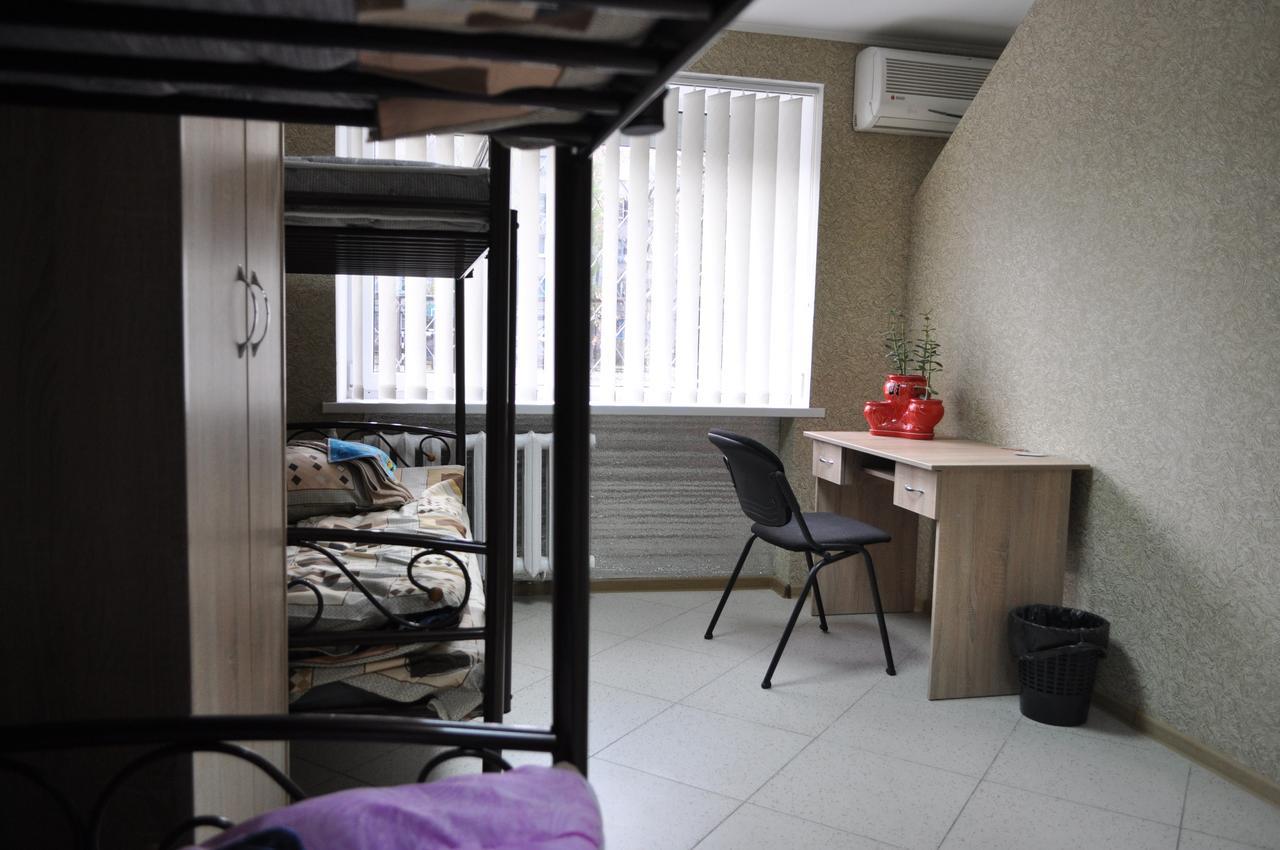 كريمنشوك Hostel Bayit المظهر الخارجي الصورة