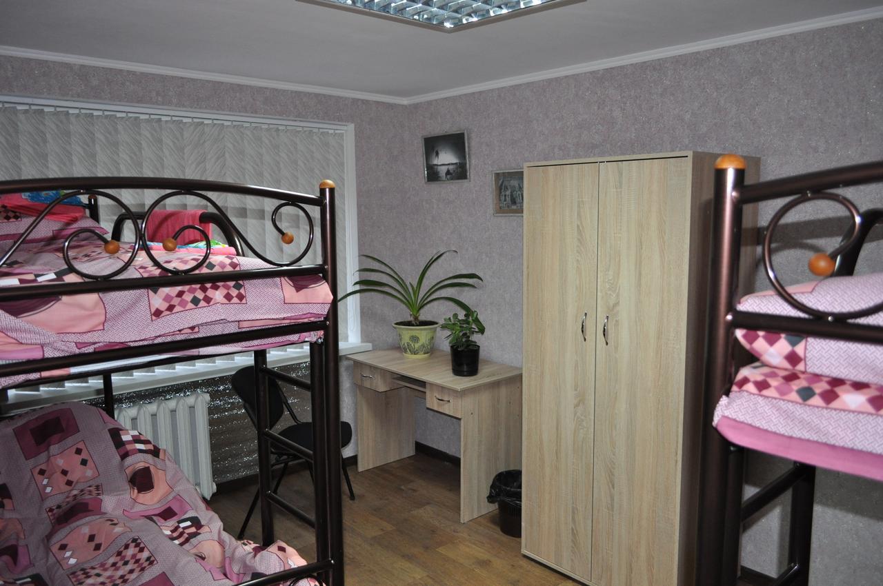 كريمنشوك Hostel Bayit المظهر الخارجي الصورة